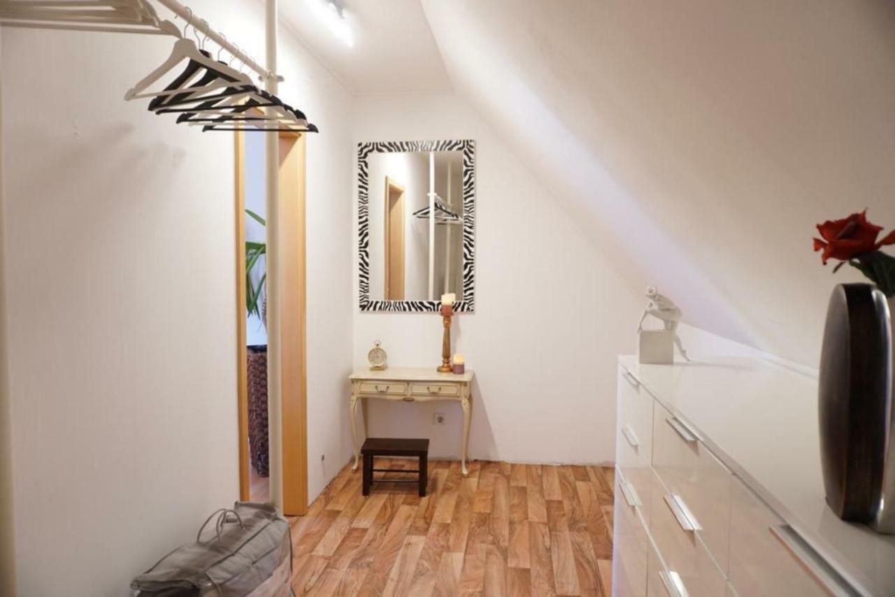 Fewo Lachristina Koeln-Bonn-Siegburg Troisdorf Ngoại thất bức ảnh